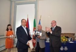 Daniela Azevedo na comemoração dos 20 anos de elevação a vila do Sobrealinho - cerimónia de entrega de medalhas de mérito a residentes ilustres em junho de 2017